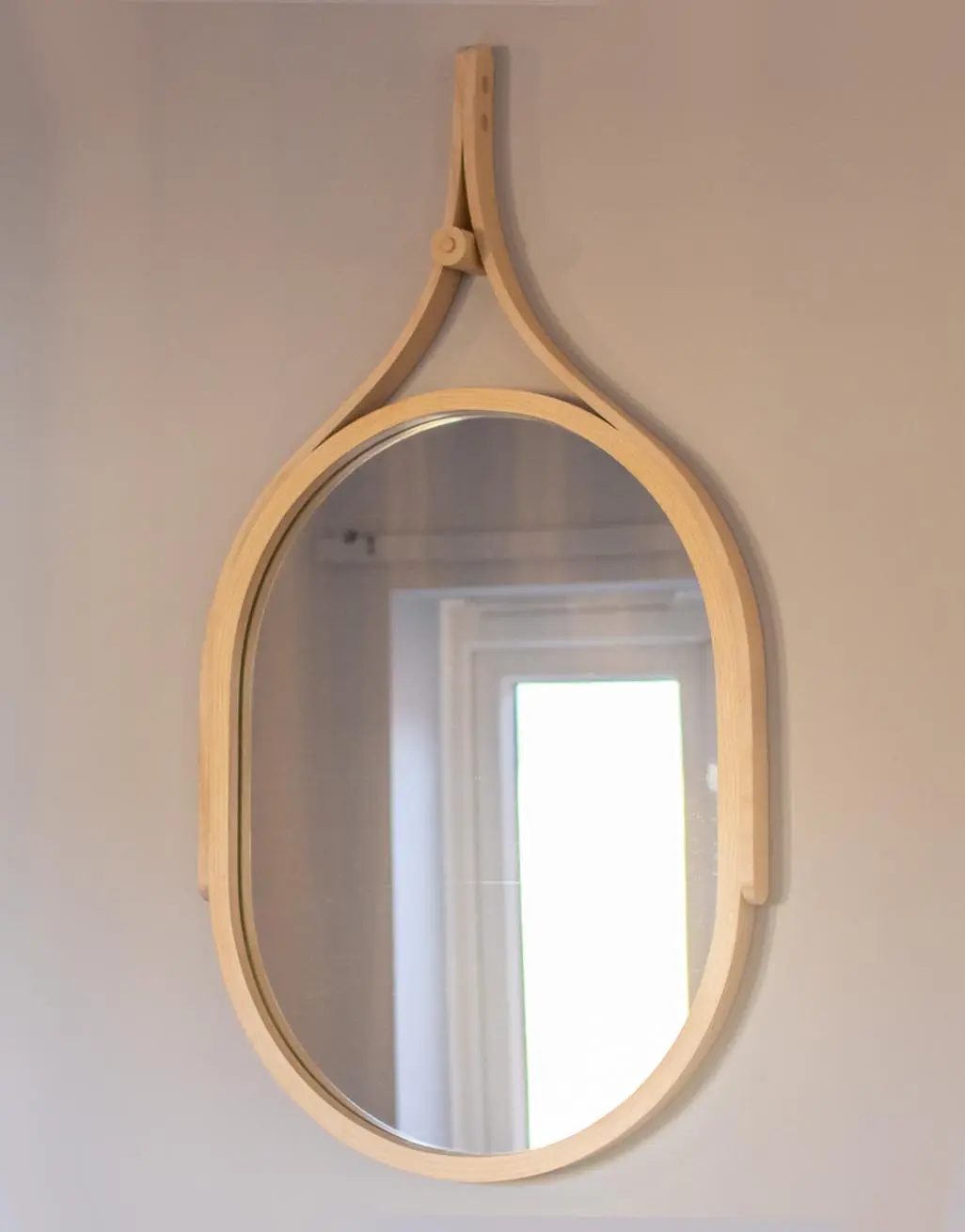 Piras Mirror Nordic White Reflection 2